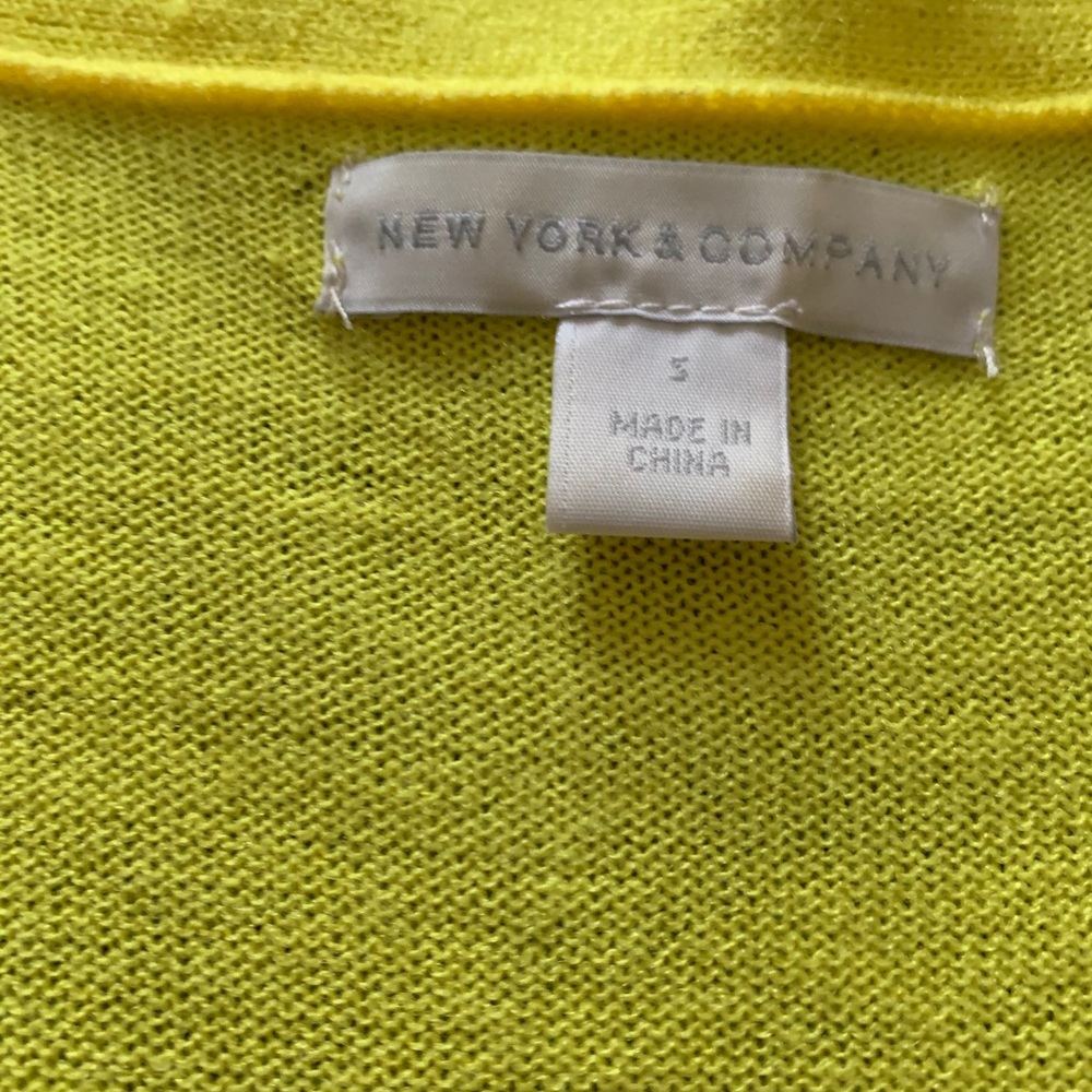 New York & Company Women’s Cardigan Sweater - Picture 3 of 3